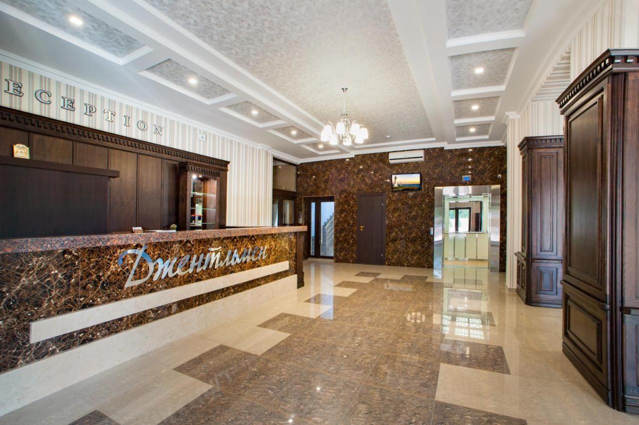 Hotel Gentleman Ternopil Exterior photo